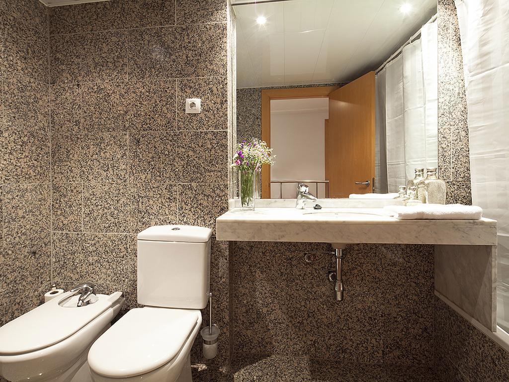 Apartment Barcelona Rentals - Park Gueell Apartments Esterno foto